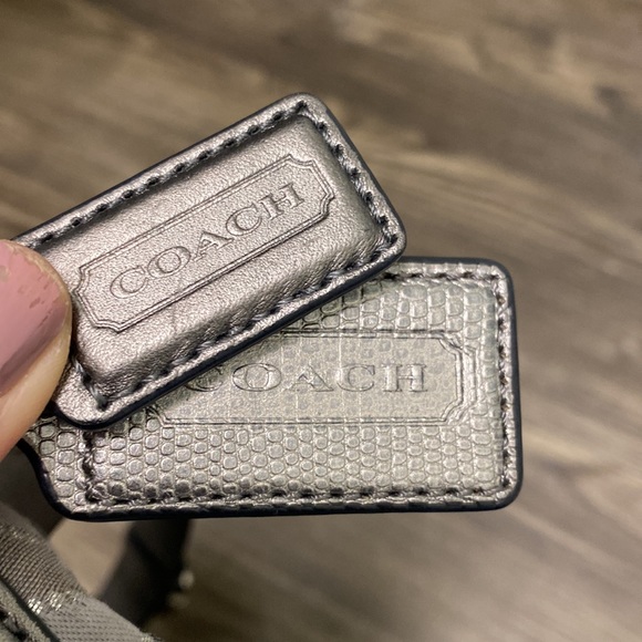 Coach Madison Isabelle Dotted OP Art Shoulder Bag Purse - Picture 11 of 12